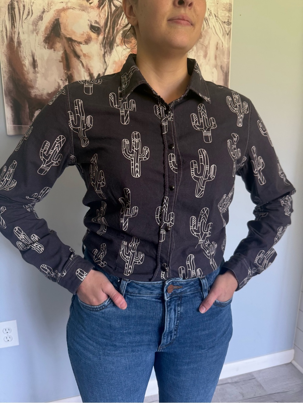 Women's Black Cactus-Print Button-Down Shirt